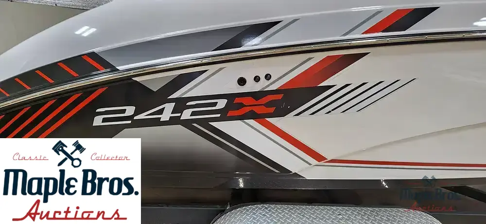 2019 Yamaha 242X E-Series