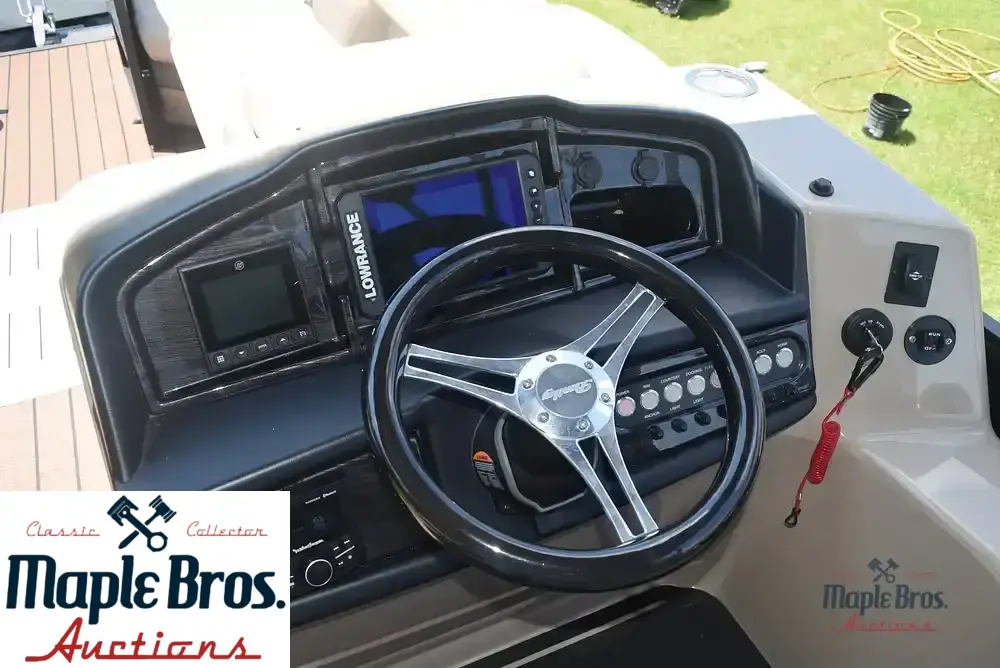 2022 Bentley 253 Elite Swingback DC FT