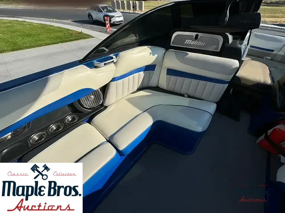 2015 Malibu 24 MXZ