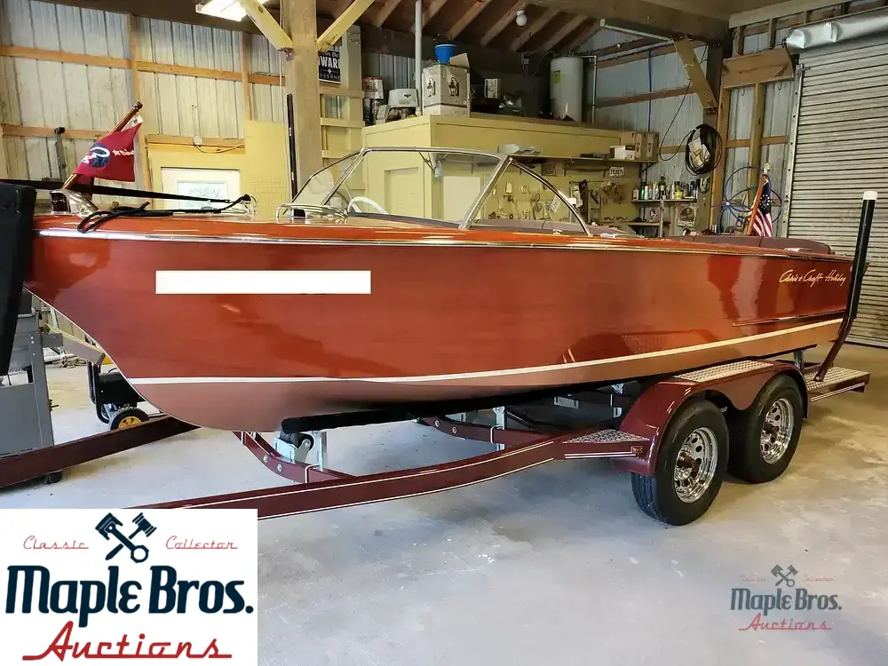 1955 Chris-Craft Holiday 18