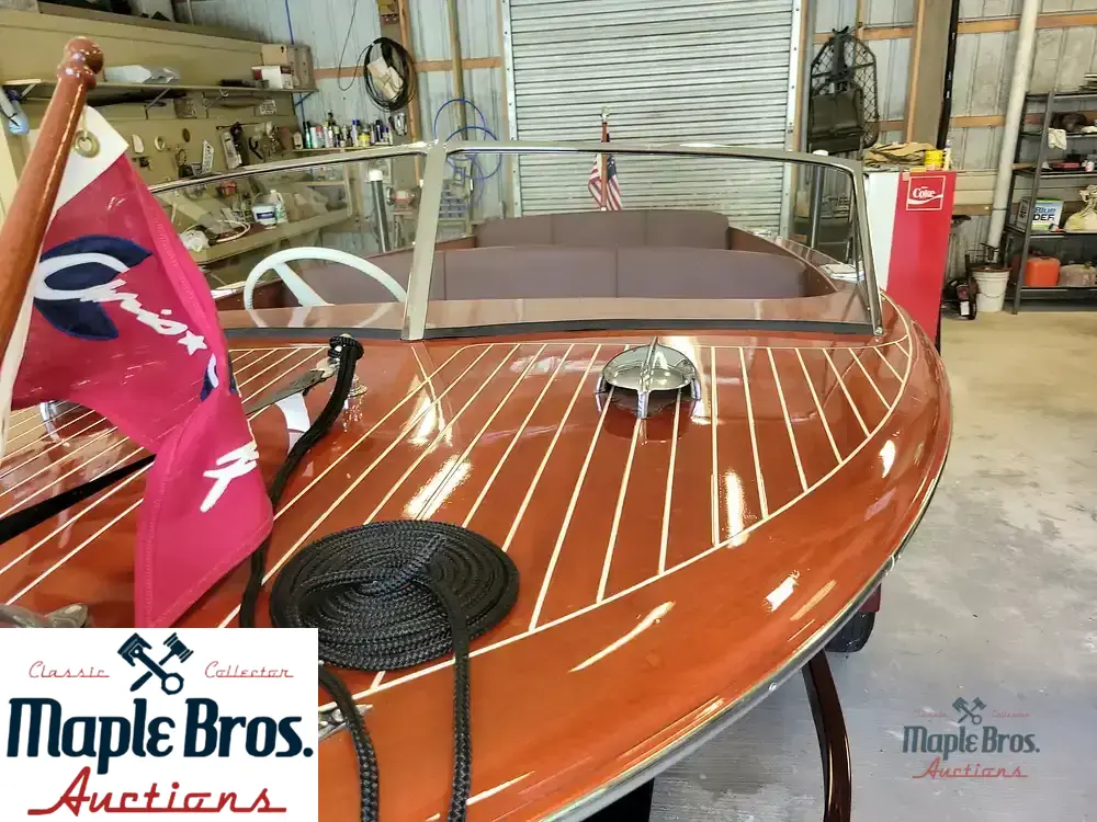 1955 Chris-Craft Holiday 18
