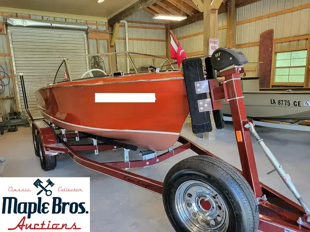 1955 Chris-Craft Holiday 18