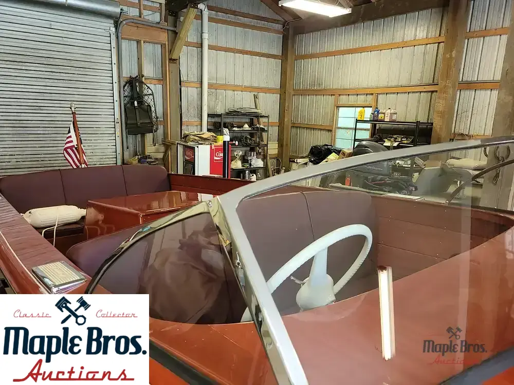 1955 Chris-Craft Holiday 18