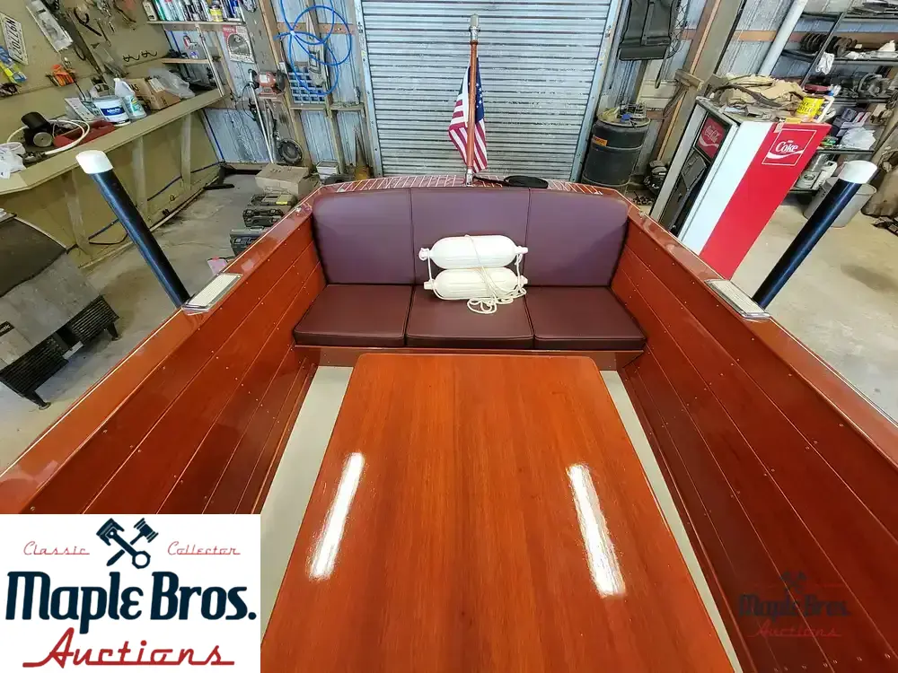 1955 Chris-Craft Holiday 18