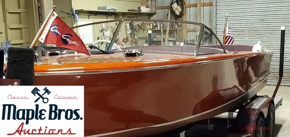 1955 Chris-Craft Holiday 18