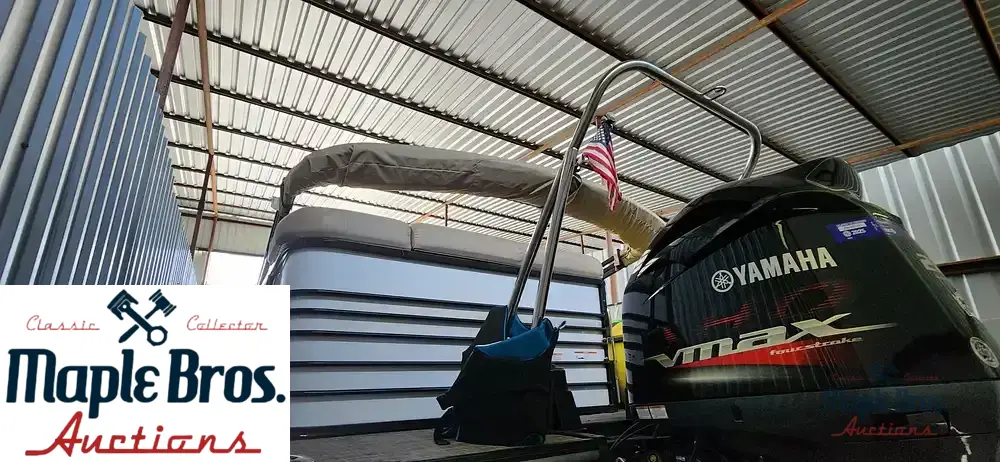 2021 SunCatcher Elite 322C Saltwater Series