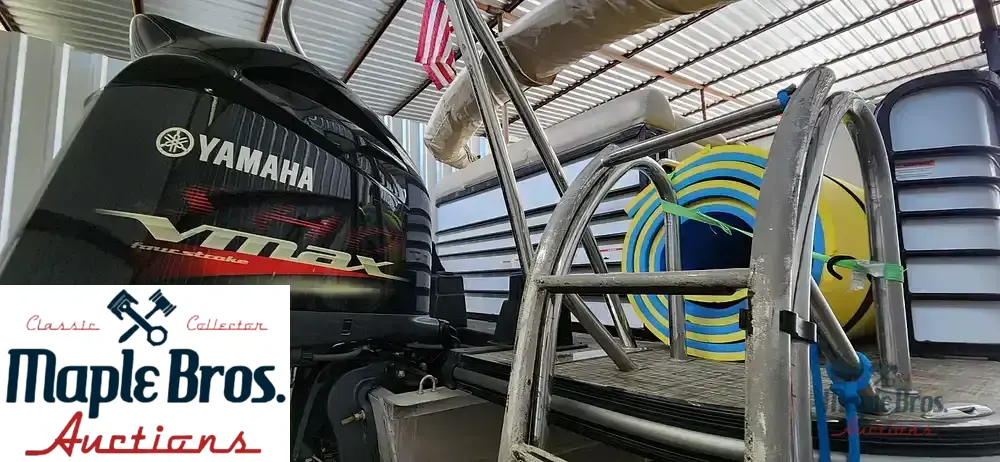2021 SunCatcher Elite 322C Saltwater Series
