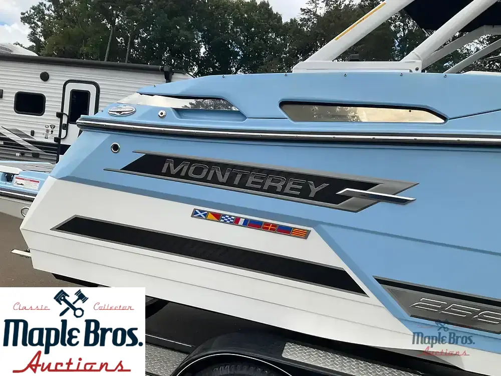 2022 Monterey 258SS