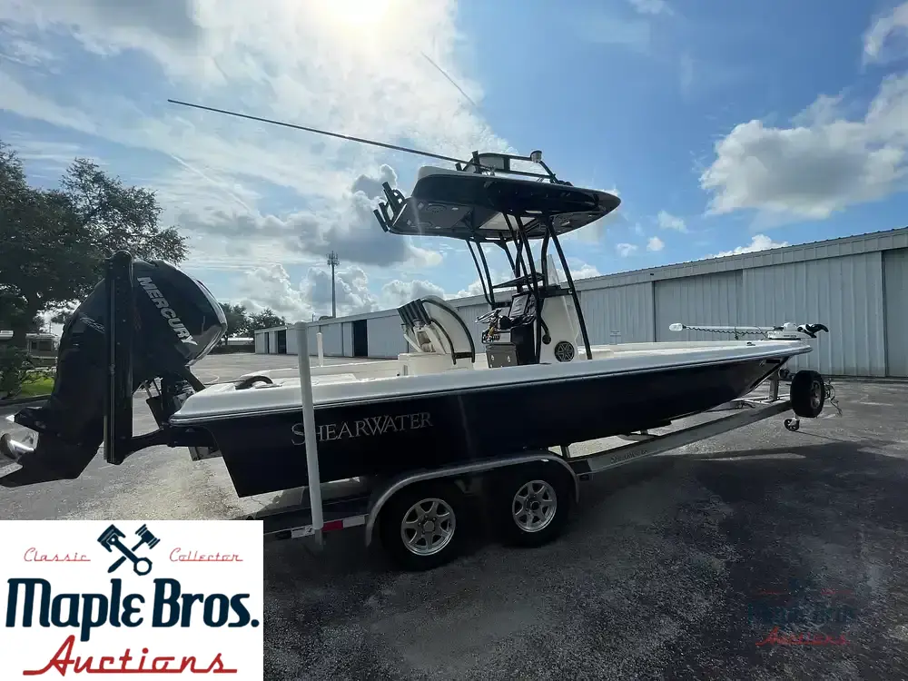2018 Shearwater 25 LTZ Limited Edition