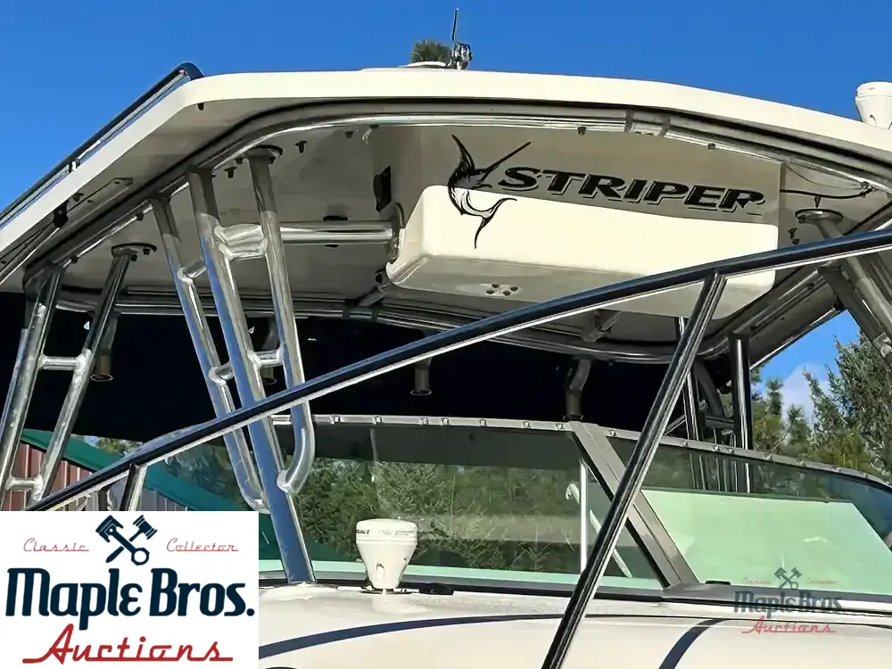2005 Seaswirl Striper 2601 WA