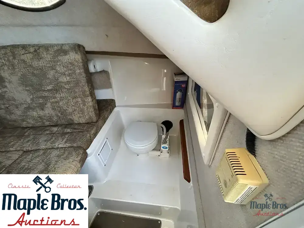2005 Seaswirl Striper 2601 WA