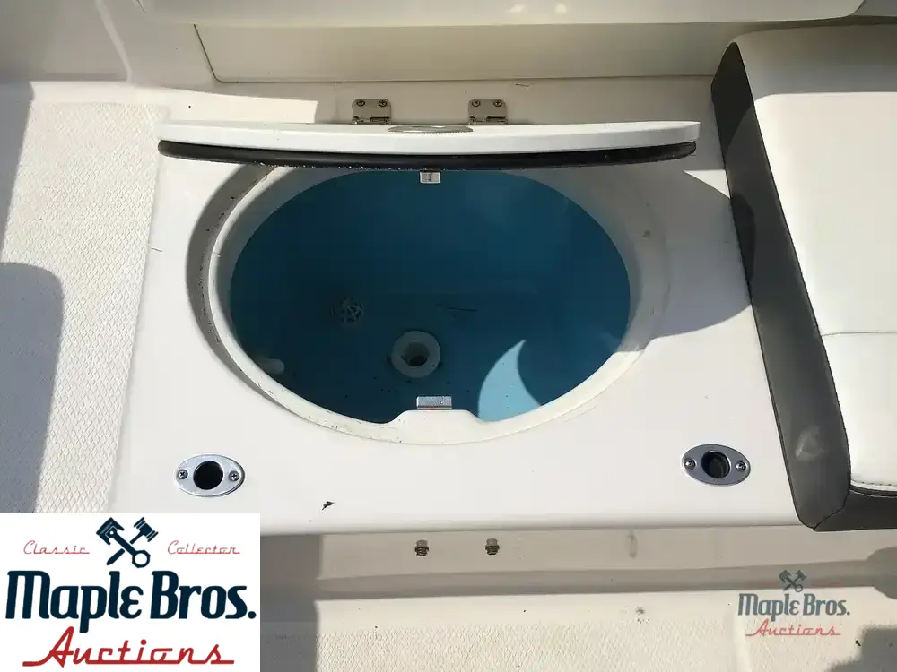 2024 Robalo 202ex