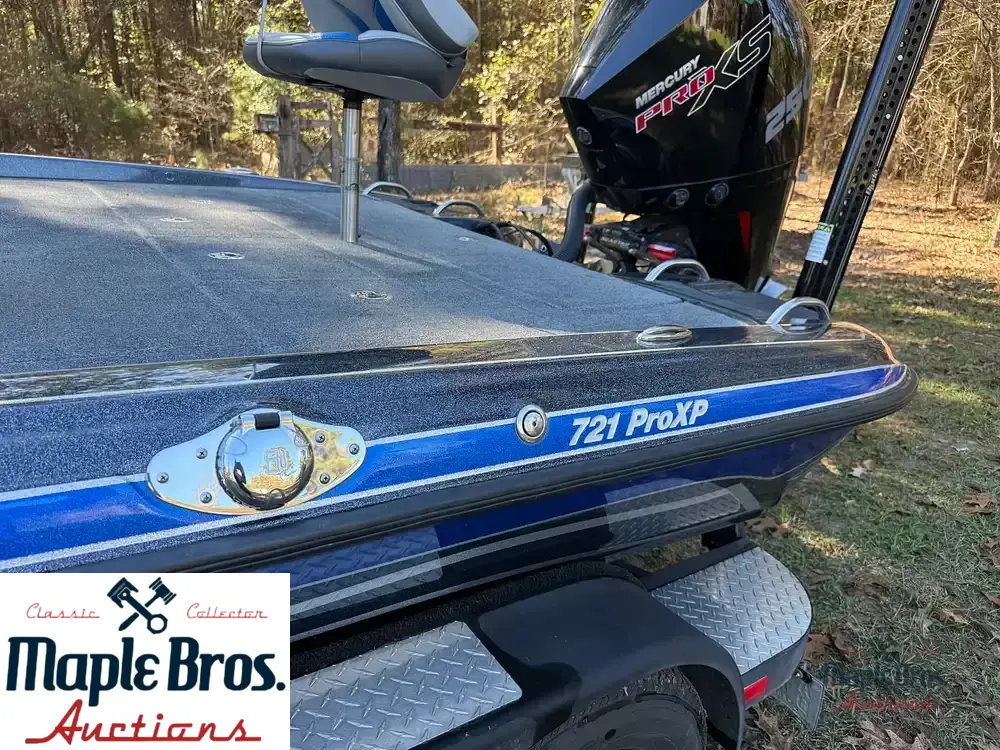 2019 Phoenix 721 Pro XP