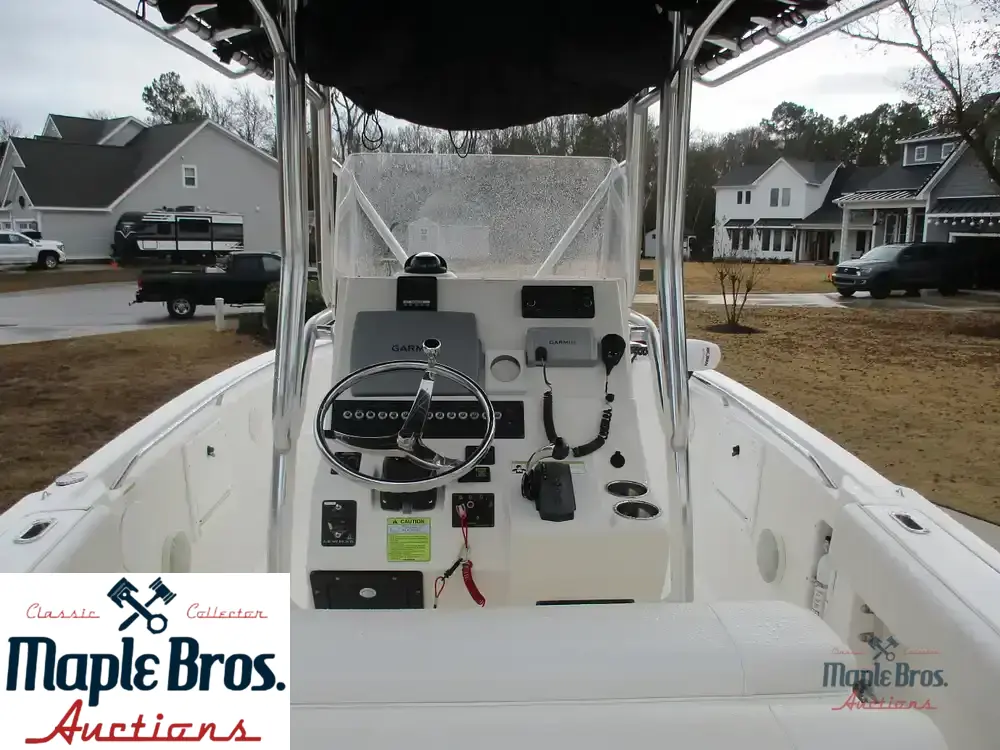 2012 Edgewater 228 CCD