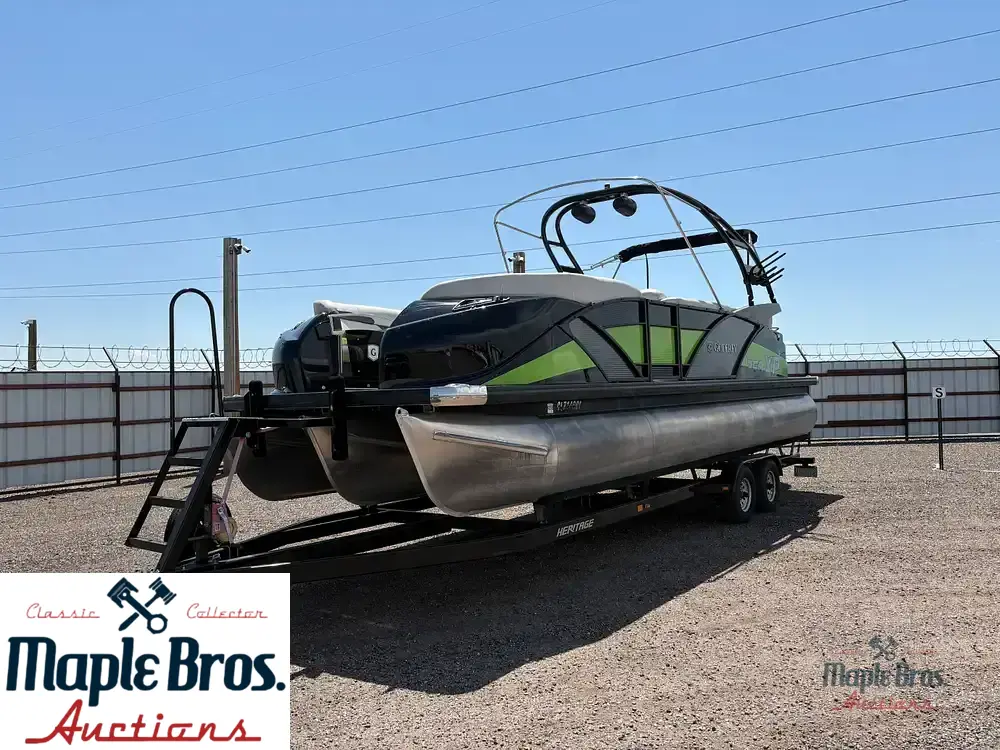 2020 Godfrey Pontoon 250 XP