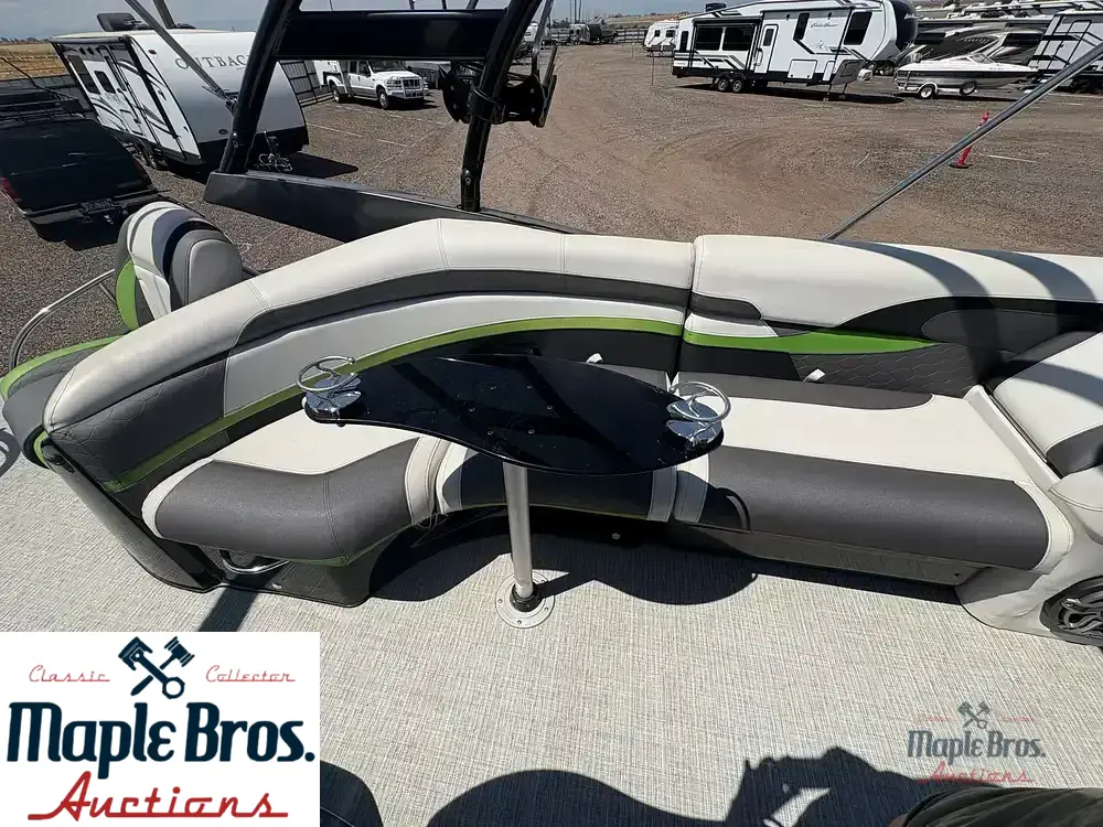 2020 Godfrey Pontoon 250 XP
