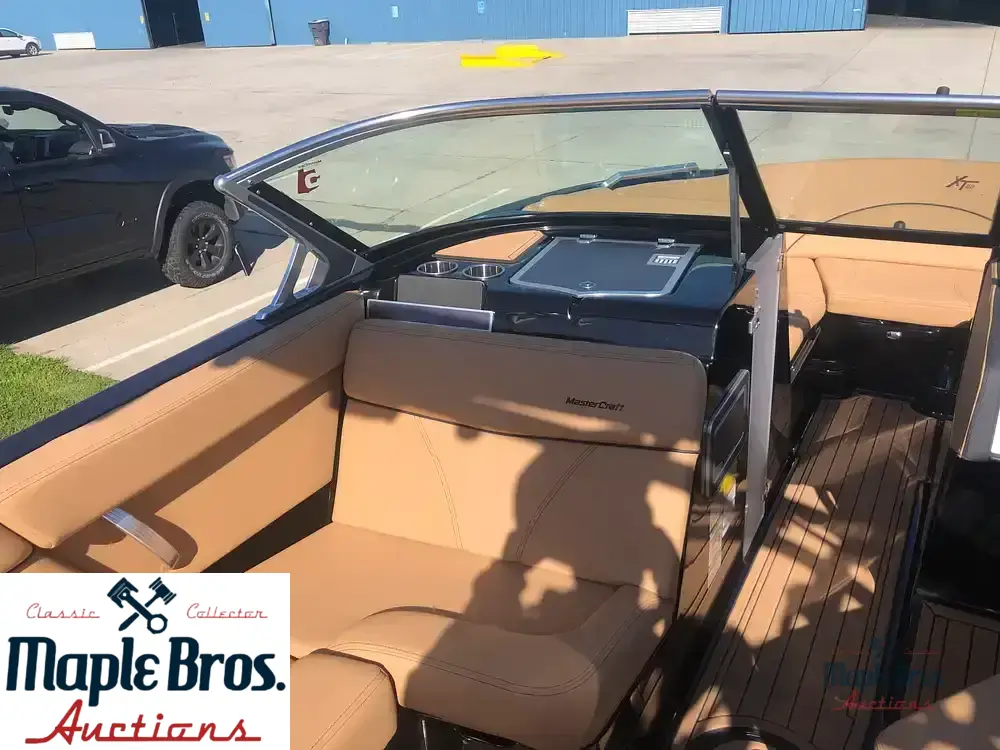 2021 Mastercraft XT22