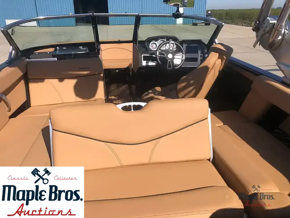 2021 Mastercraft XT22