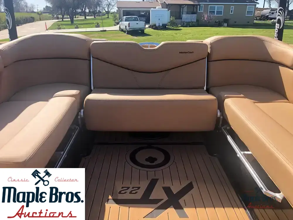 2021 Mastercraft XT22