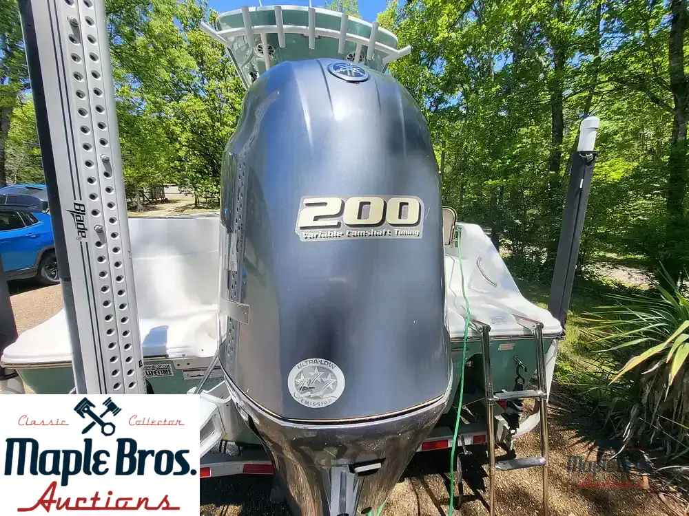 2018 Sea Fox 226 Commander