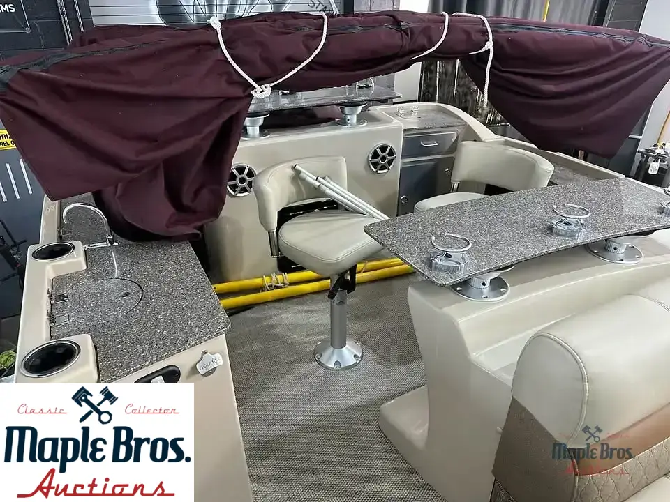 2018 Godfrey Pontoon San Pan 2500 WB