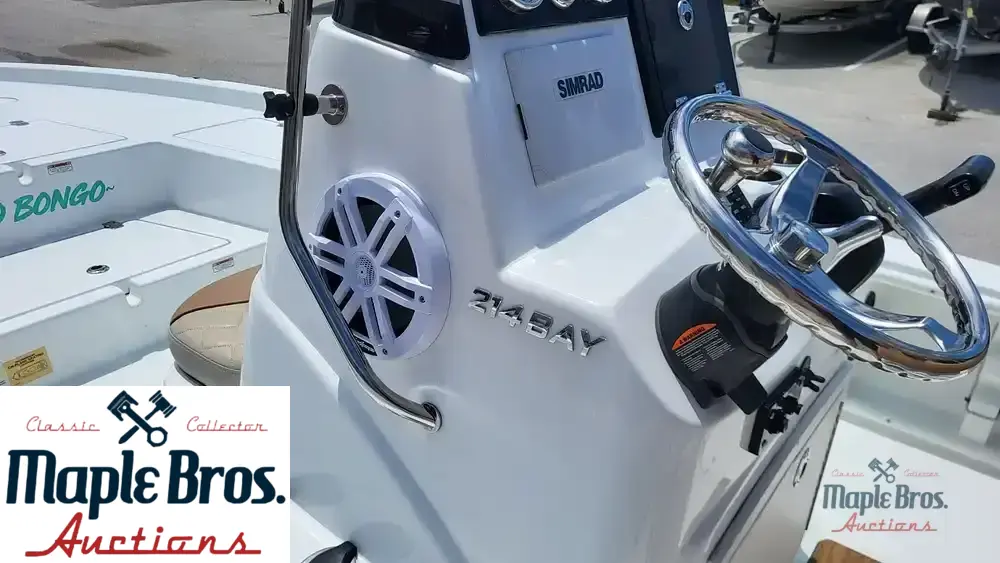 2024 NauticStar 214 Bay