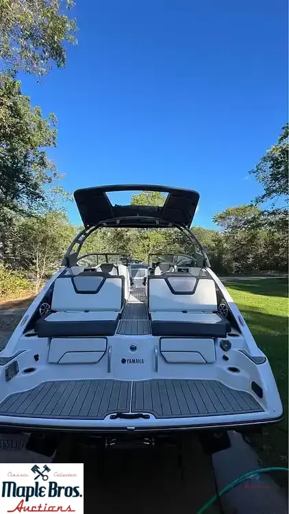 2022 Yamaha 252SE