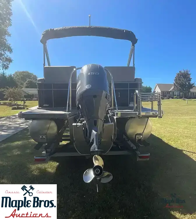 2021 Manitou Encore 23 SR VP