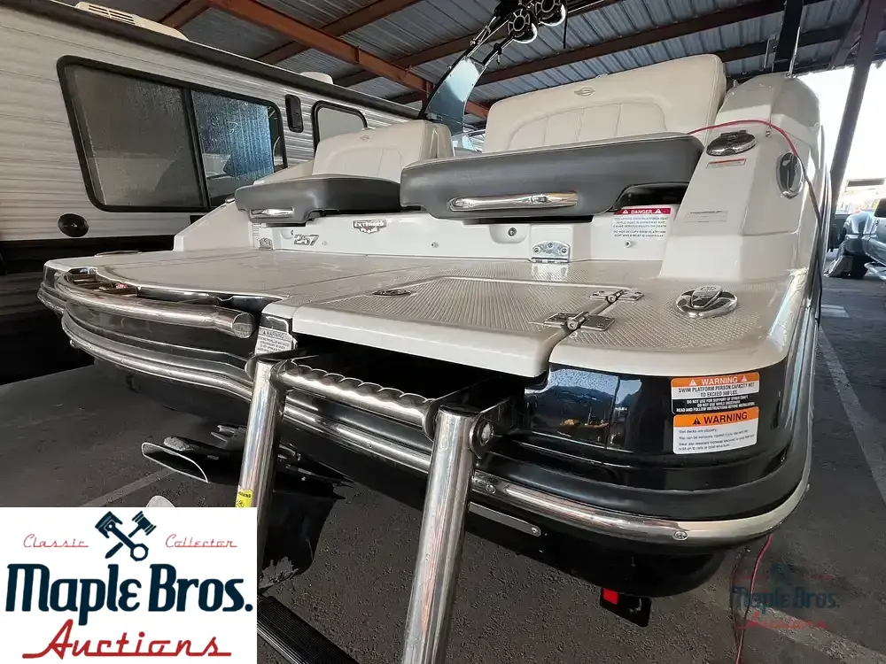 2016 Chaparral 257 SSX