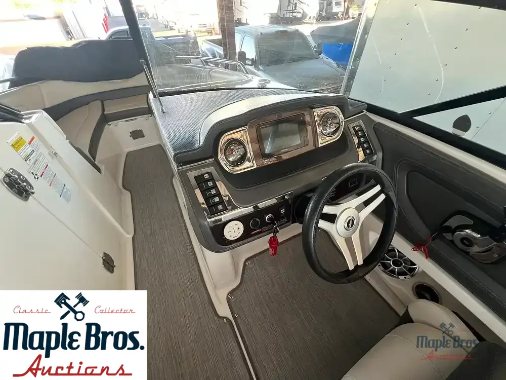 2016 Chaparral 257 SSX