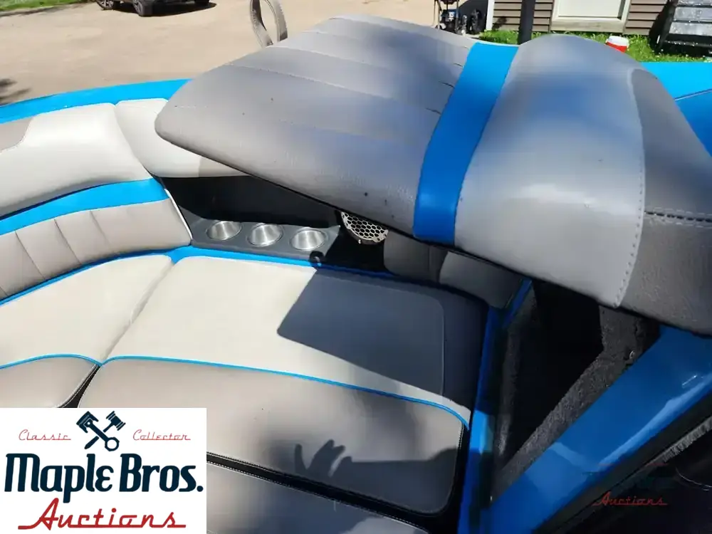 2013 Malibu 24mxz Wakesetter
