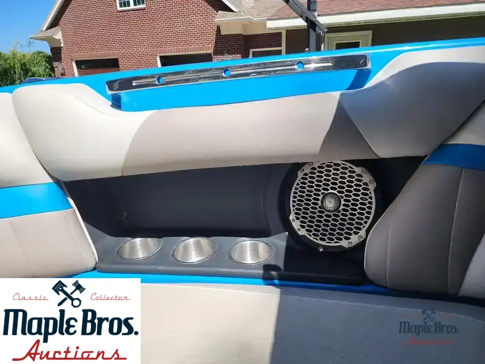 2013 Malibu 24mxz Wakesetter