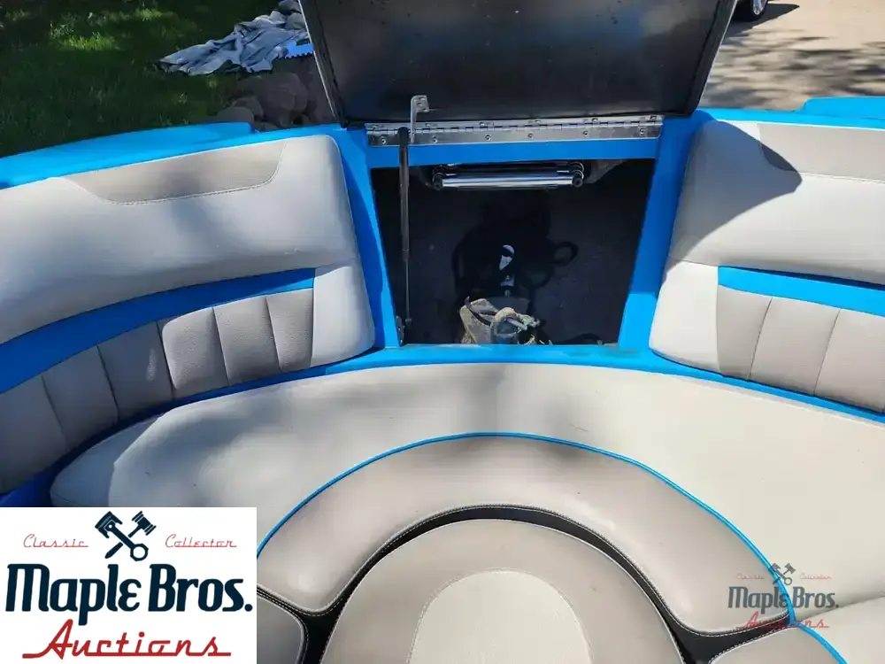 2013 Malibu 24mxz Wakesetter