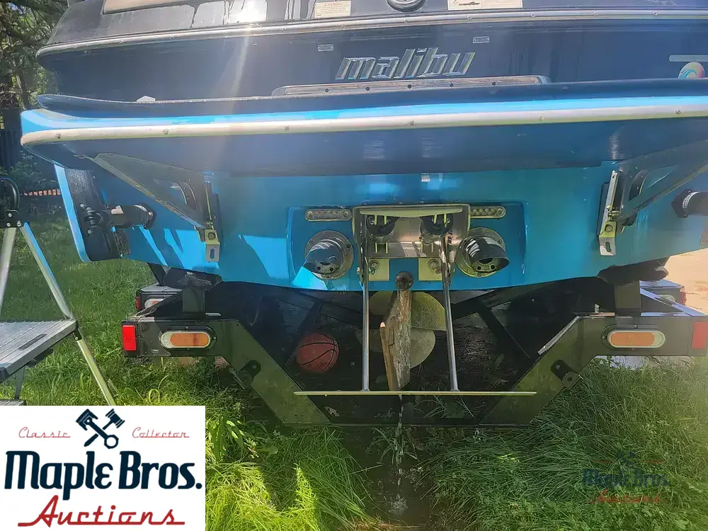 2013 Malibu 24mxz Wakesetter