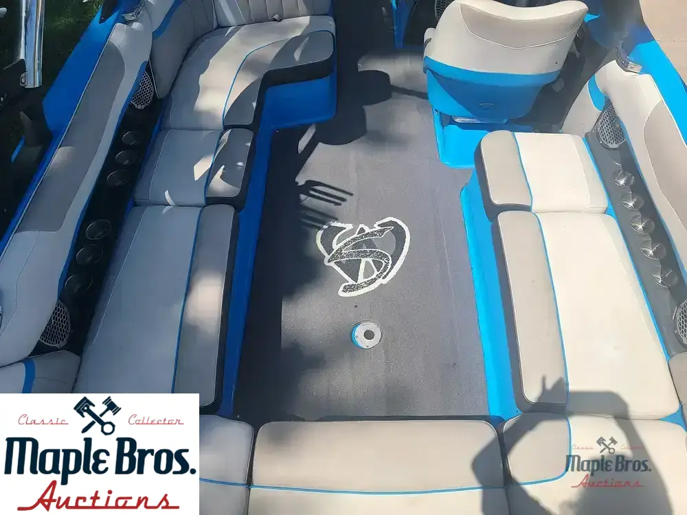 2013 Malibu 24mxz Wakesetter