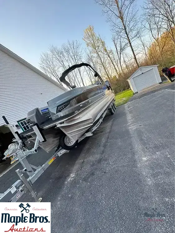 2019 Manitou X-Plode 27 XT SHP