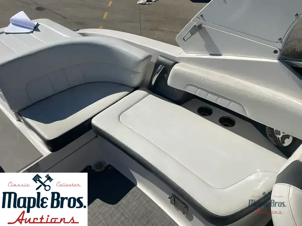 2016 Chaparral 277SSX
