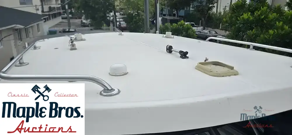 2009 Century Offshore 3200