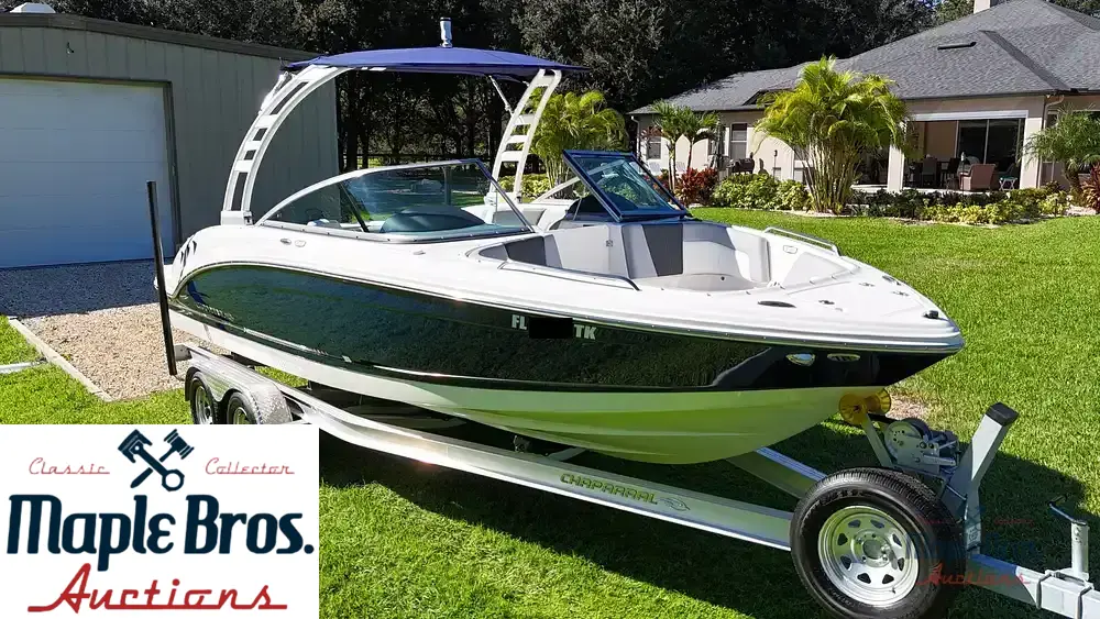 2023 Chaparral 23SSI