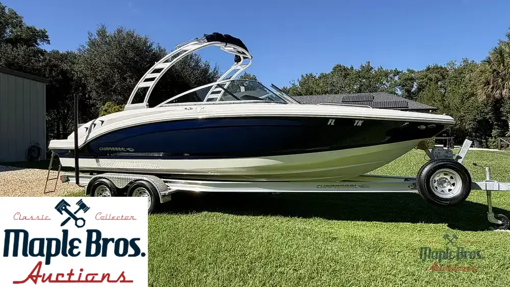 2023 Chaparral 23SSI