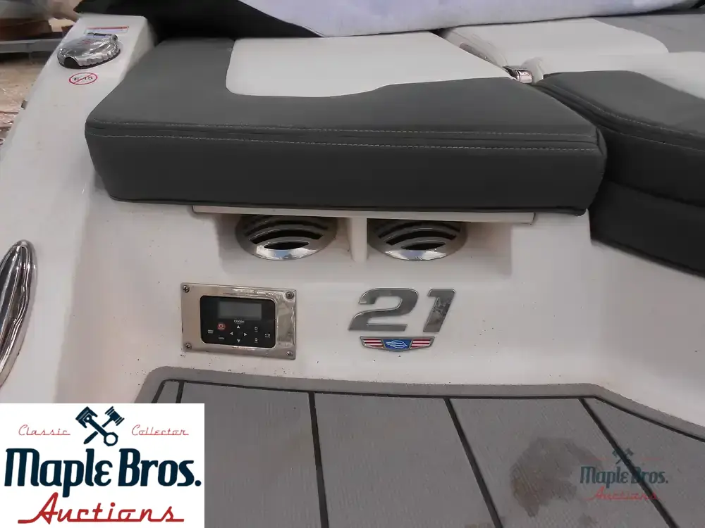 2022 Chaparral 21 SSi OB