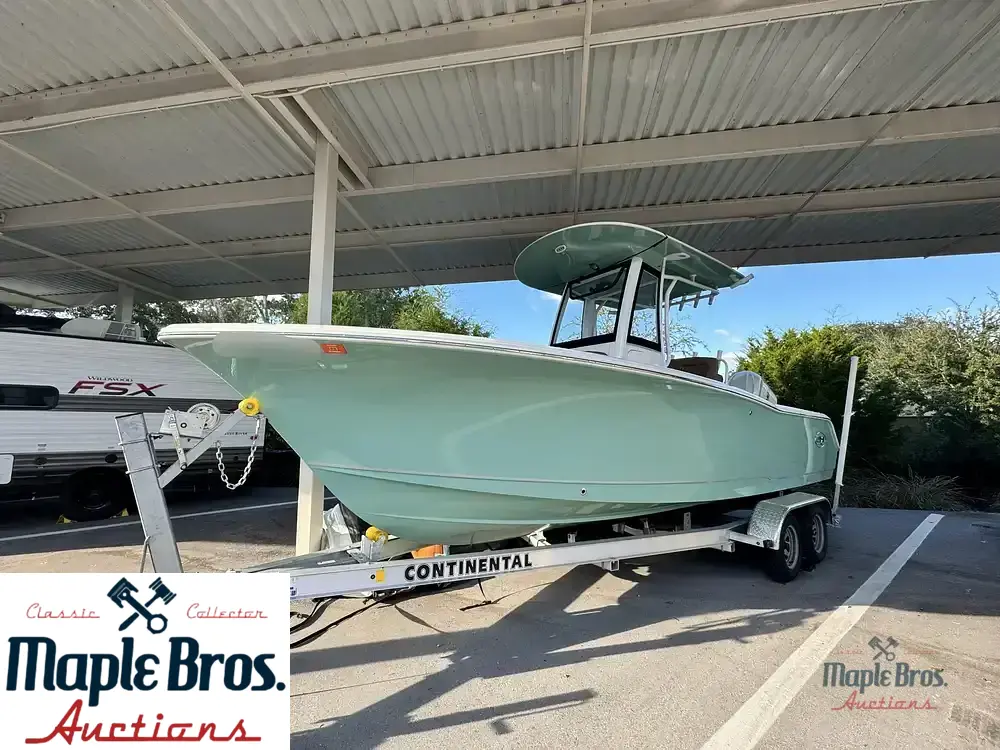 2023 Sea Hunt Ultra 239 SE