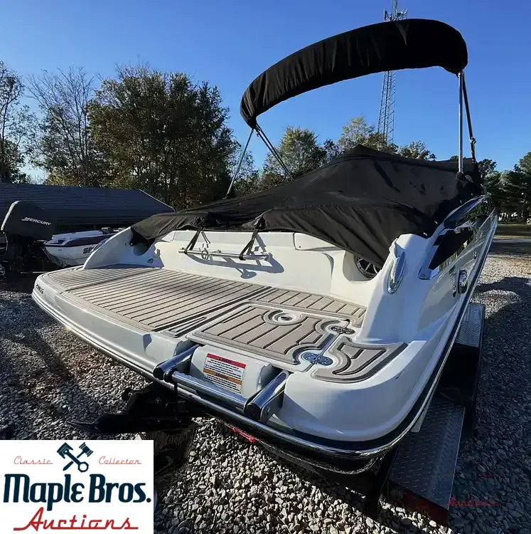 2023 Crownline 240 SS
