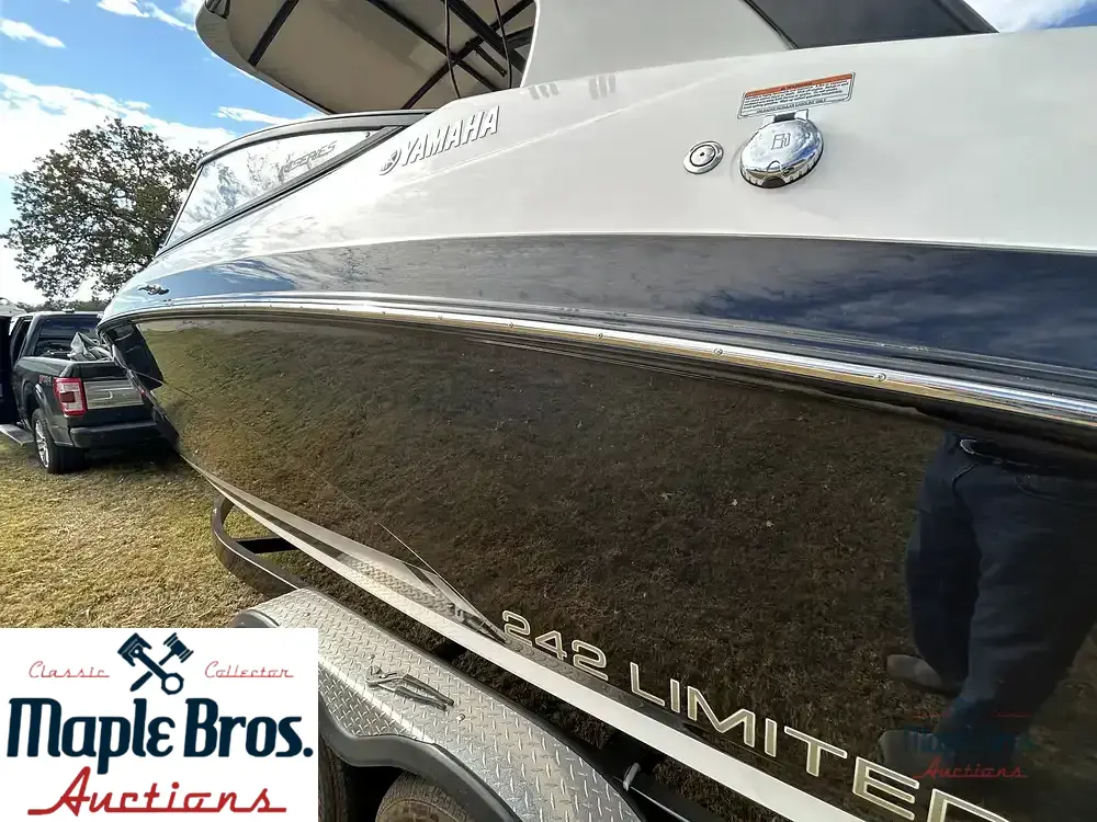 2016 Yamaha 242 SE