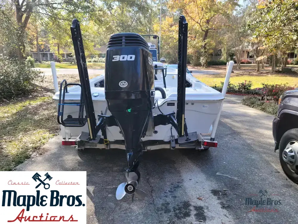 2018 Blue Wave 2400 Pure Bay