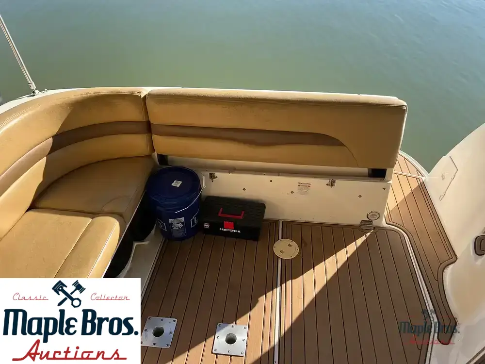 2005 Chaparral 310 Signature