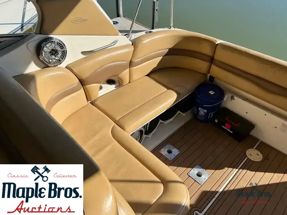 2005 Chaparral 310 Signature