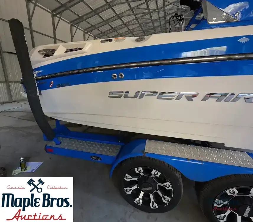 2011 Super Air Nautique 230 TE