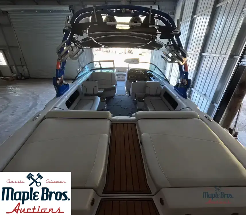 2011 Super Air Nautique 230 TE
