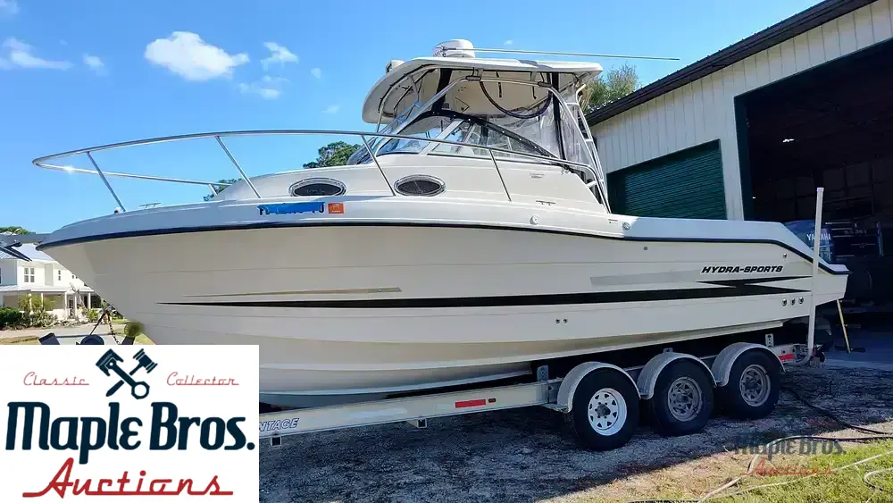2003 Hydra-Sports 2600WA